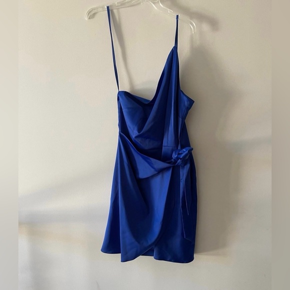 Gianni Bini Tie Waist One Shoulder Sleeveless Blue Spaghetti Strap Dress - Picture 5 of 5